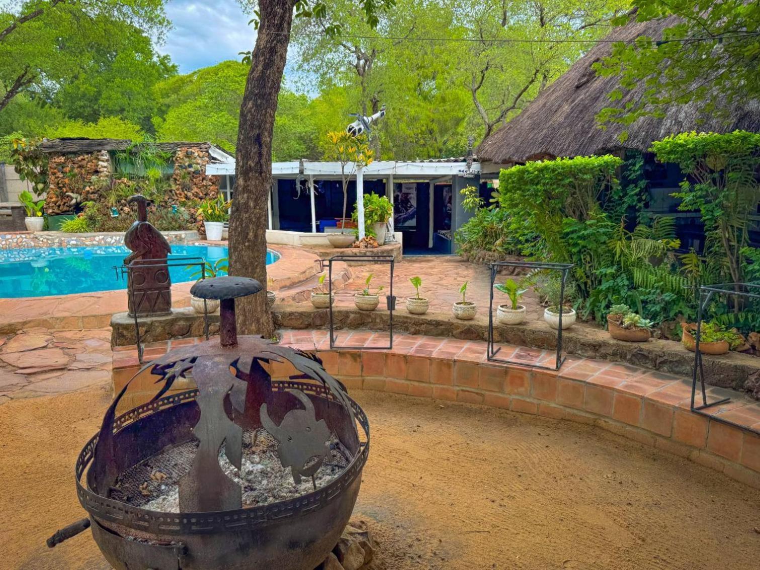 Victoria Falls Backpackers Lodge Экстерьер фото