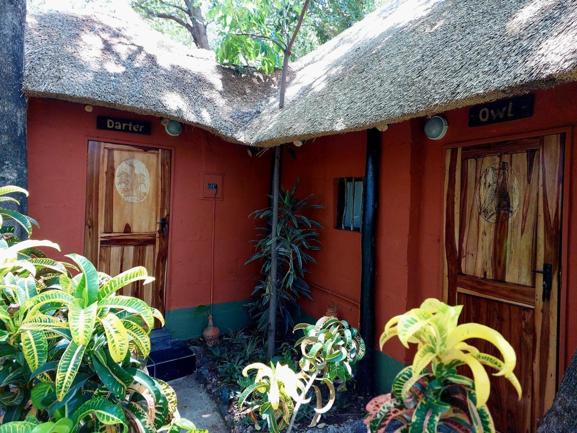 Victoria Falls Backpackers Lodge Экстерьер фото