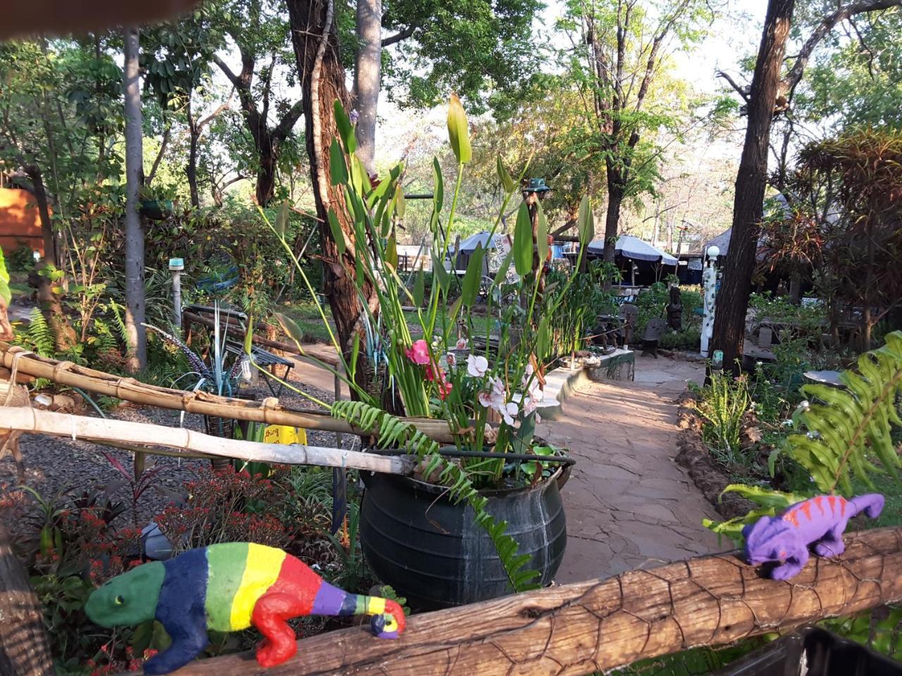 Victoria Falls Backpackers Lodge Экстерьер фото